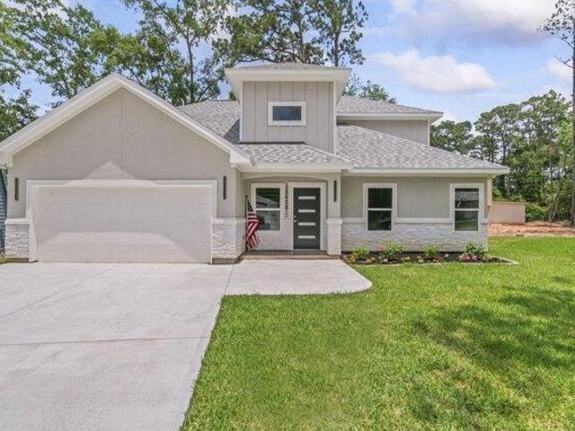 House for sale in Willis, Texas