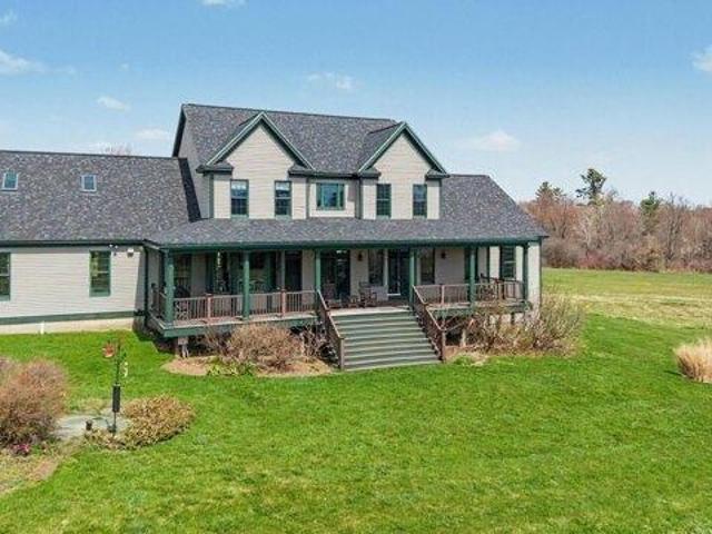 House for sale in Williston, Vermont