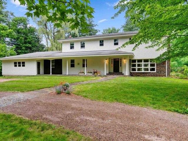 House for sale in Williston, Vermont