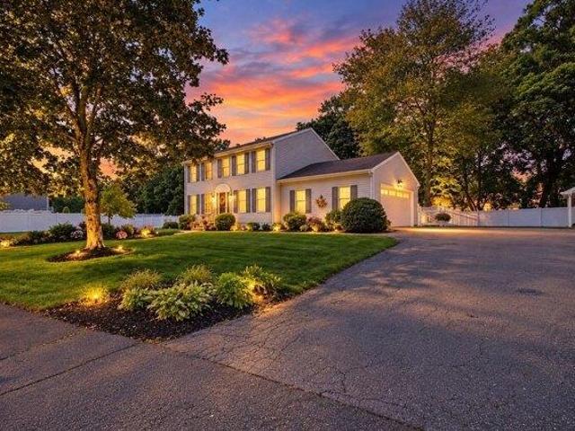 House for sale in Wilmington, Middlesex County