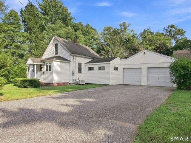 House for sale in Willimantic, Windham