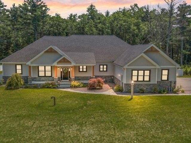 House for sale in New Hampshire