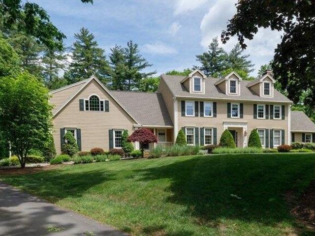 House for sale in New Hampshire