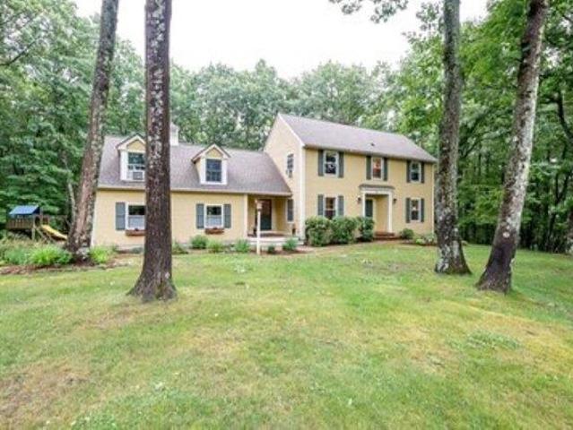 House for sale in New Hampshire