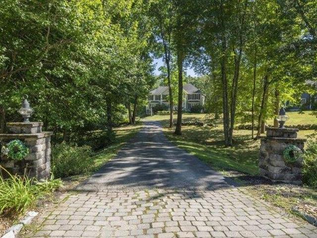 House for sale in Windham, Rockingham County