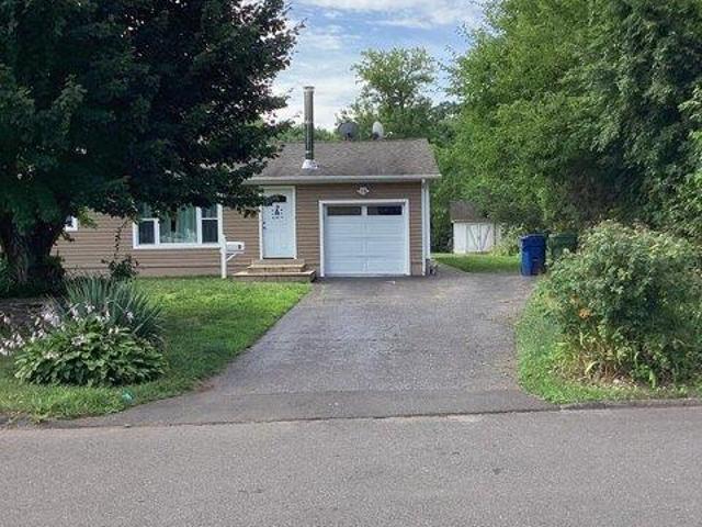 House for sale in Windsor, Connecticut