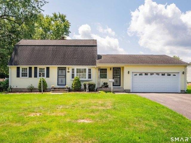 House for sale in Windsor Locks, Connecticut