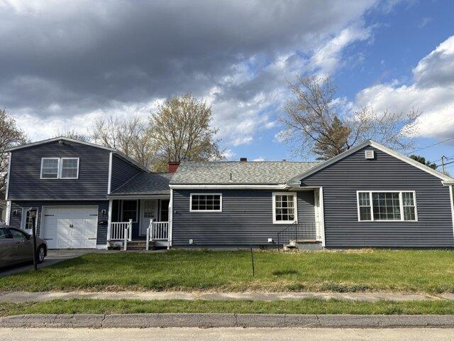House for sale in Maine