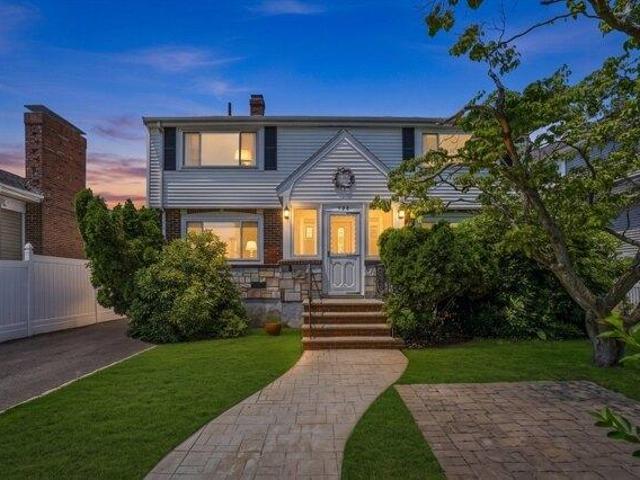 House for sale in Winthrop, Massachusetts
