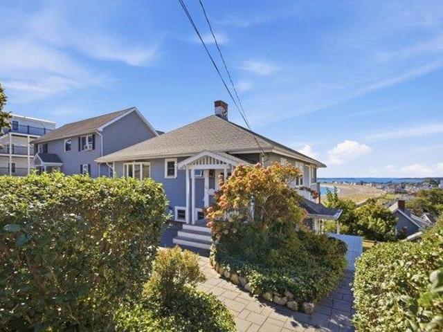 House for sale in Cottage Hill, Winthrop