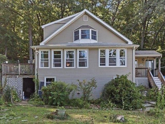 House for sale in Woburn, Massachusetts