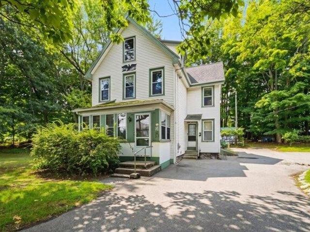 House for sale in Montvale, Woburn