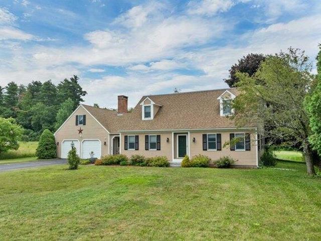House for sale in New Hampshire