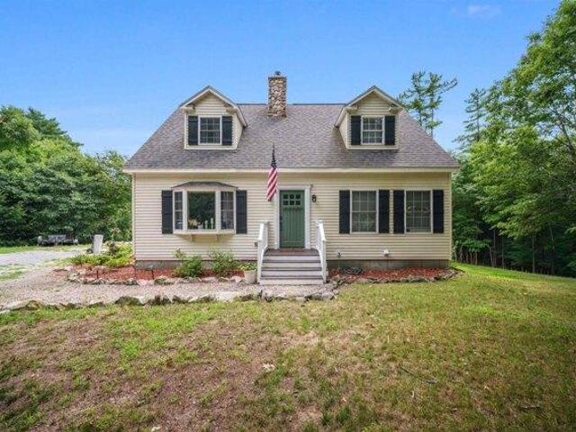 House for sale in New Hampshire