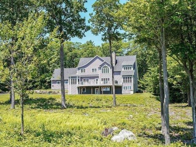 House for sale in New Hampshire