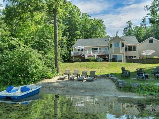 House for sale in New Hampshire