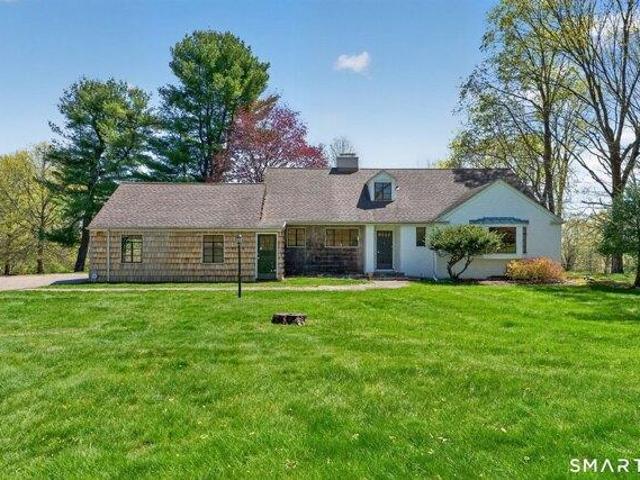 House for sale in Woodbridge, Connecticut