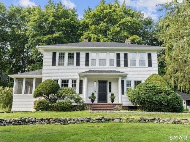 House for sale in Woodbridge, South Central Connecticut Planning Region