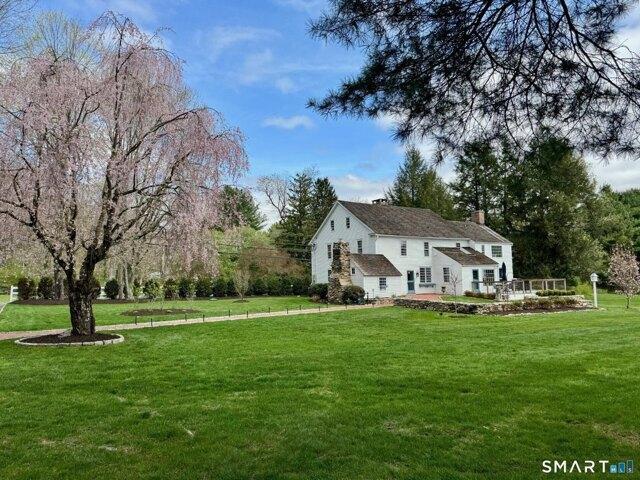 House for sale in Woodbury, Connecticut