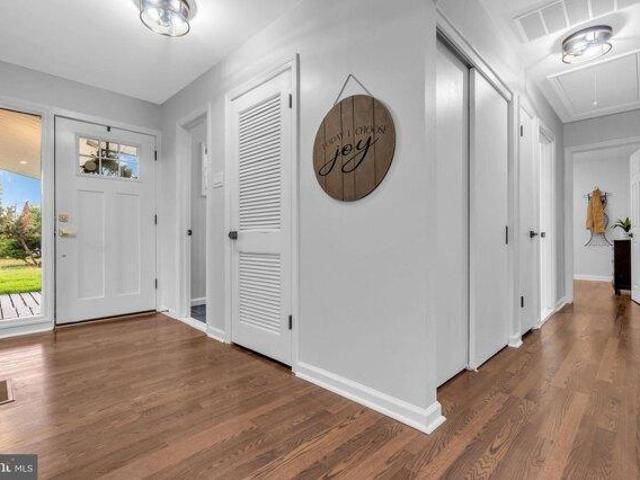 House for sale in Woodbury Heights, New Jersey