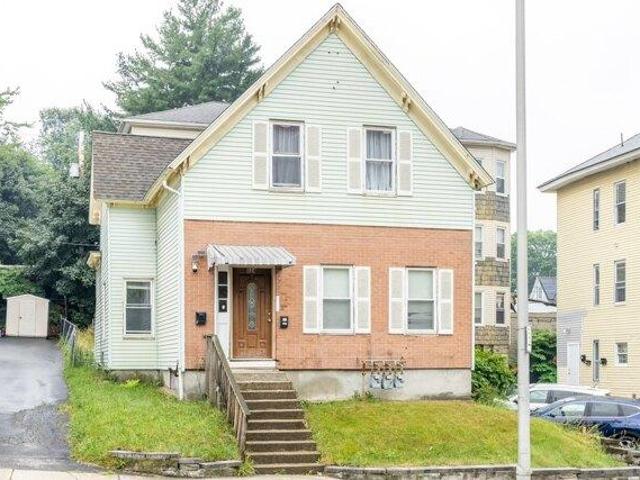 House for sale in Chandler Hill, Worcester