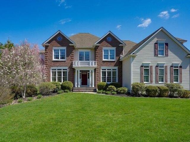 House for sale in Wrentham, Massachusetts