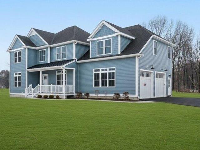House for sale in Wrentham, Massachusetts