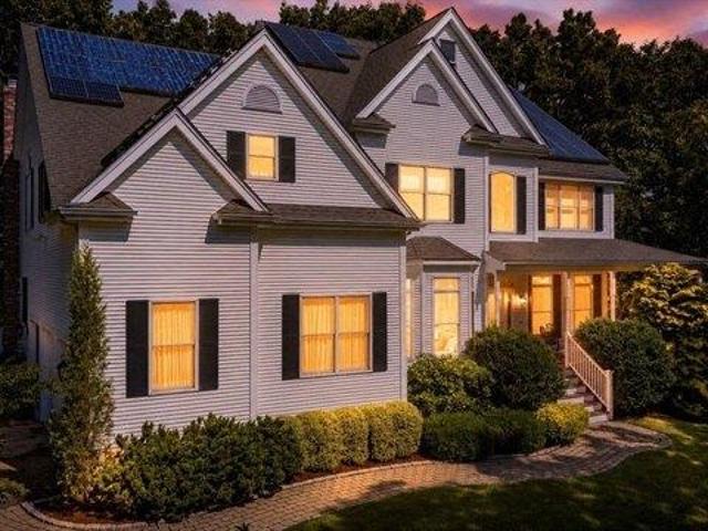 House for sale in Wrentham, Massachusetts
