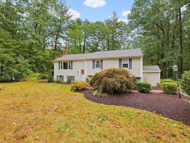 House for sale in Wrentham, Norfolk County