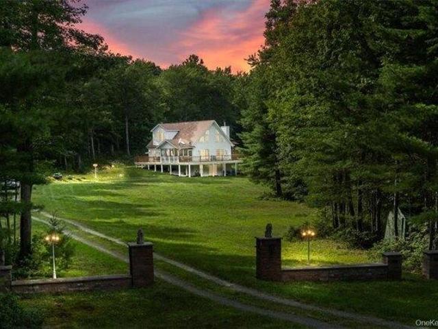 House for sale in Wurtsboro, New York