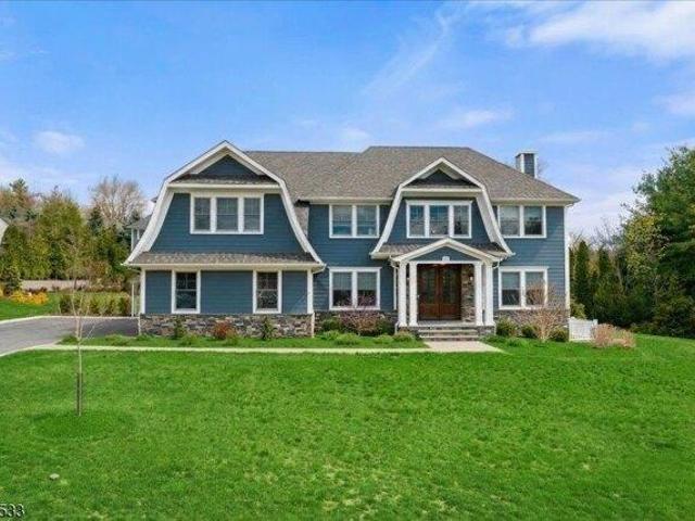 House for sale in Wyckoff, New Jersey
