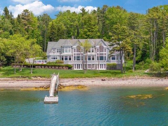House for sale in Yarmouth, Maine