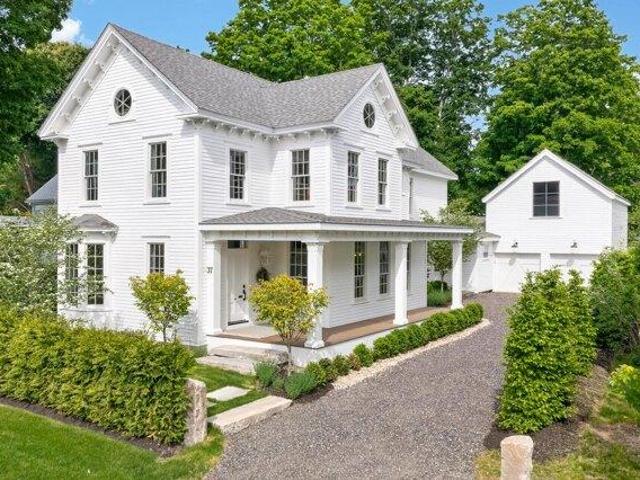 House for sale in Yarmouth, Maine