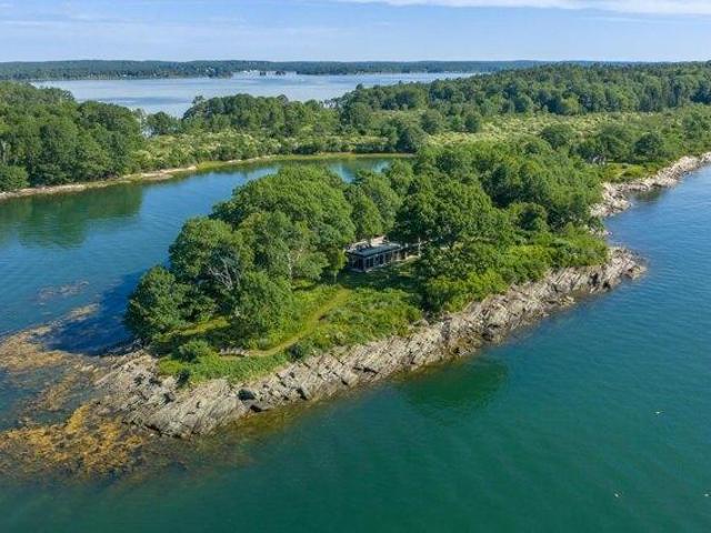 House for sale in Yarmouth, Maine