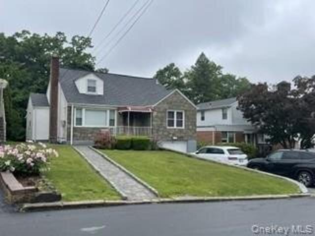 House for sale in Glenwood, New York