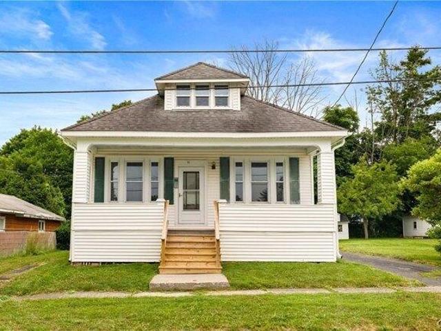 House for sale in Oneida, New York