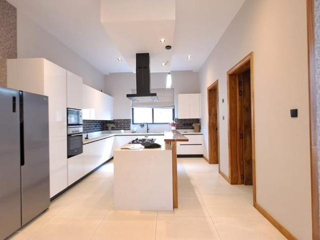 House for sale in Loresho