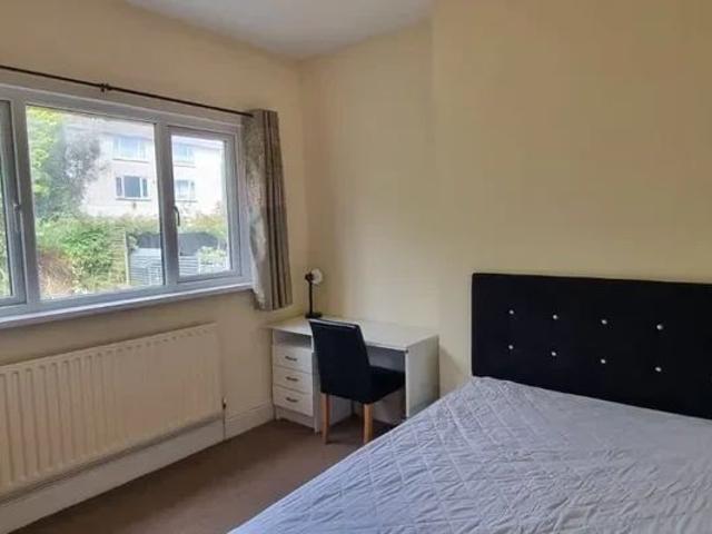 Apartment for rent in Nangreaves, Wales