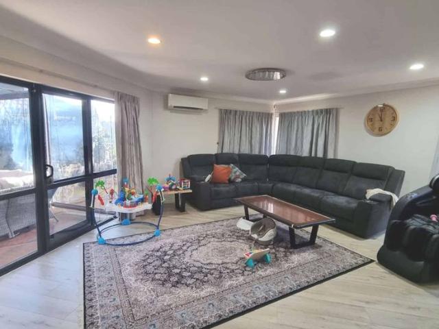 House for rent in Howick, Oroua County