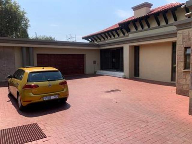House for sale in Nooitgedacht, Gauteng