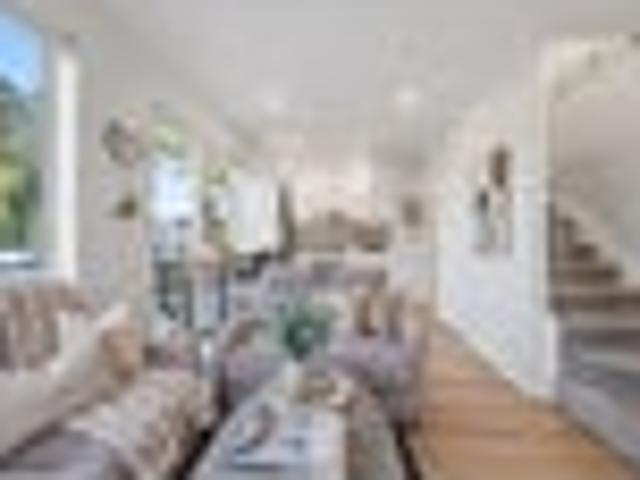 Townhouse for sale in East Tamaki