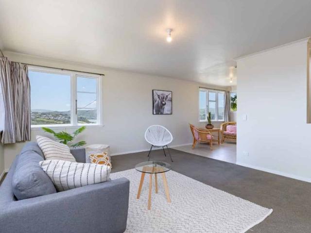 House for rent in Tītahi Bay, Porirua