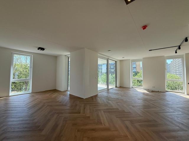 Appartement te huur in Middelwatering, Capelle Aan Den Ijssel