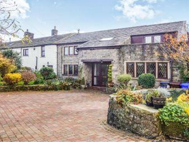 House for sale in Burnley, Lancashire