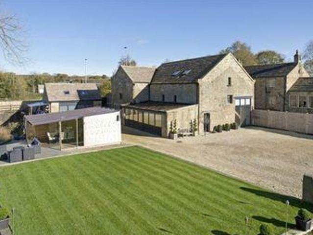House for sale in Ilkley, Bradford