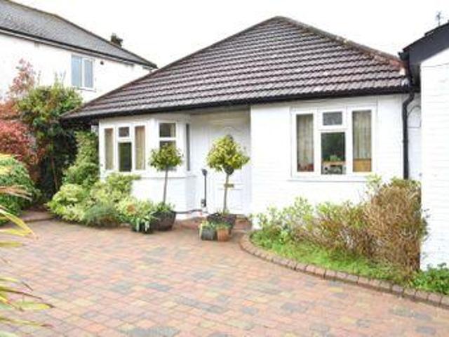 House for rent in Pachesham Park, Surrey