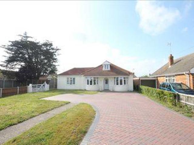 House for sale in Dale Hill, Essex