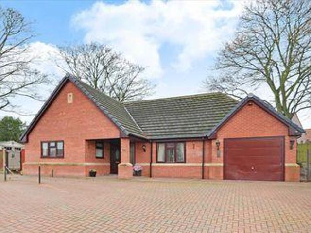House for sale in Loundsley Green, East Midlands