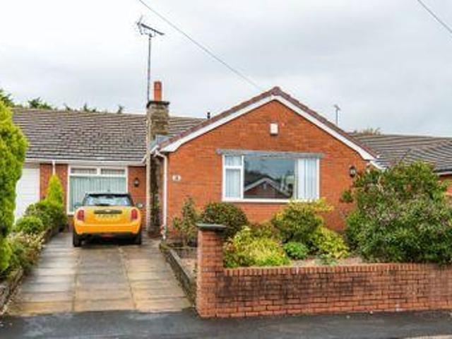 House for sale in Roby Mill, Lancashire