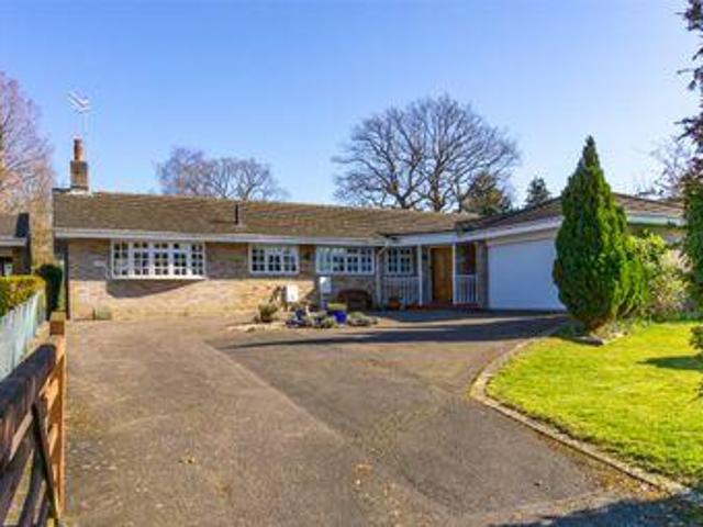House for sale in Red Hill, Surrey